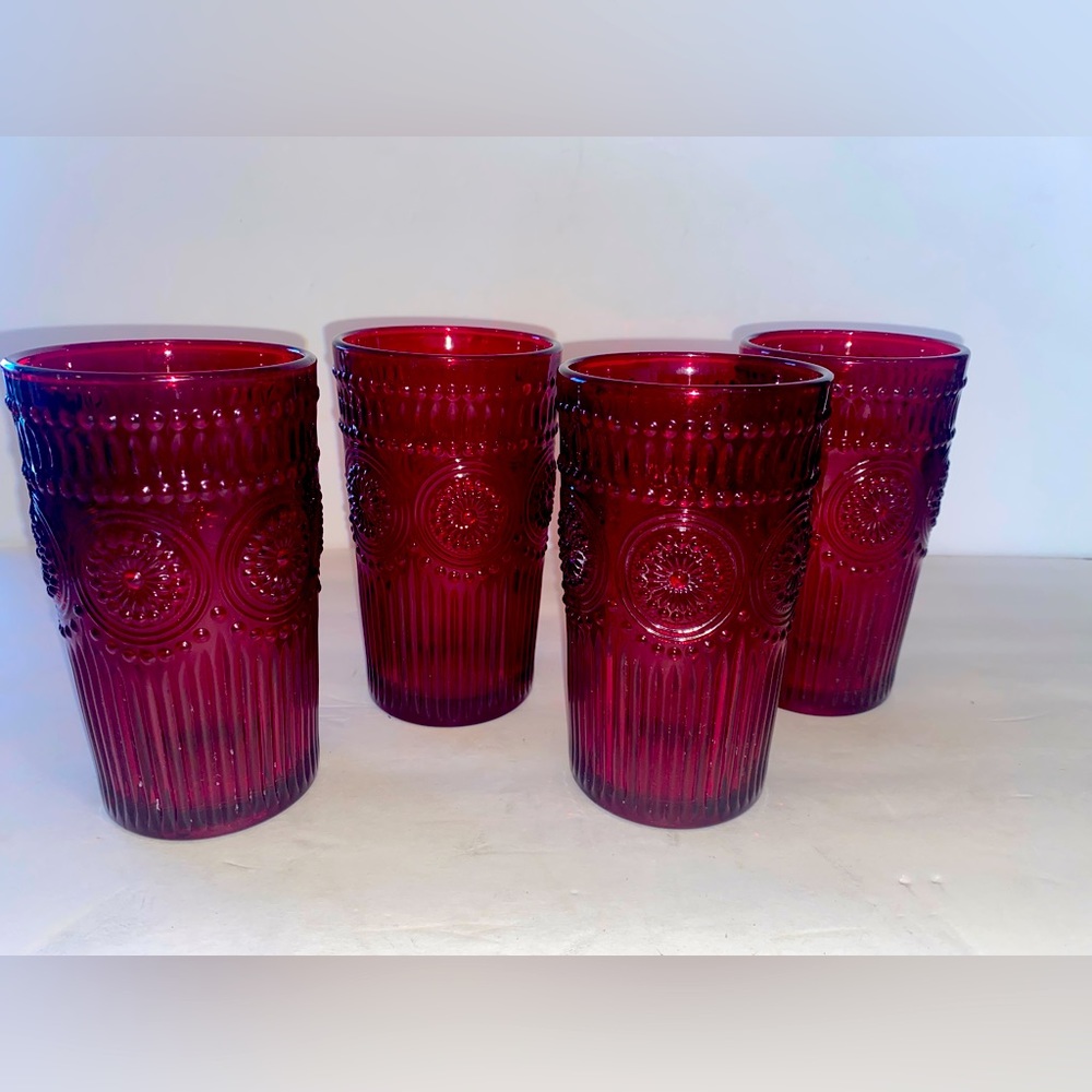 Rare  Pioneer Woman 4 Red Adeline Embossed Glass 16 oz Tumblers